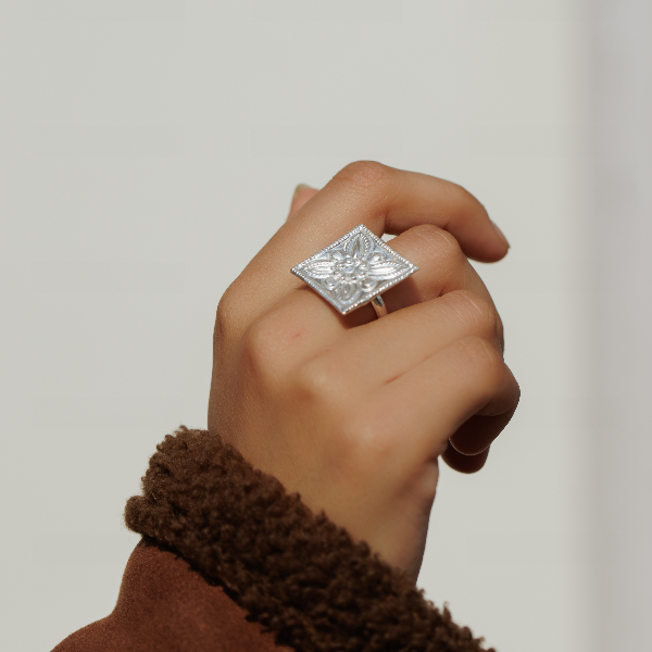Jantar ring
